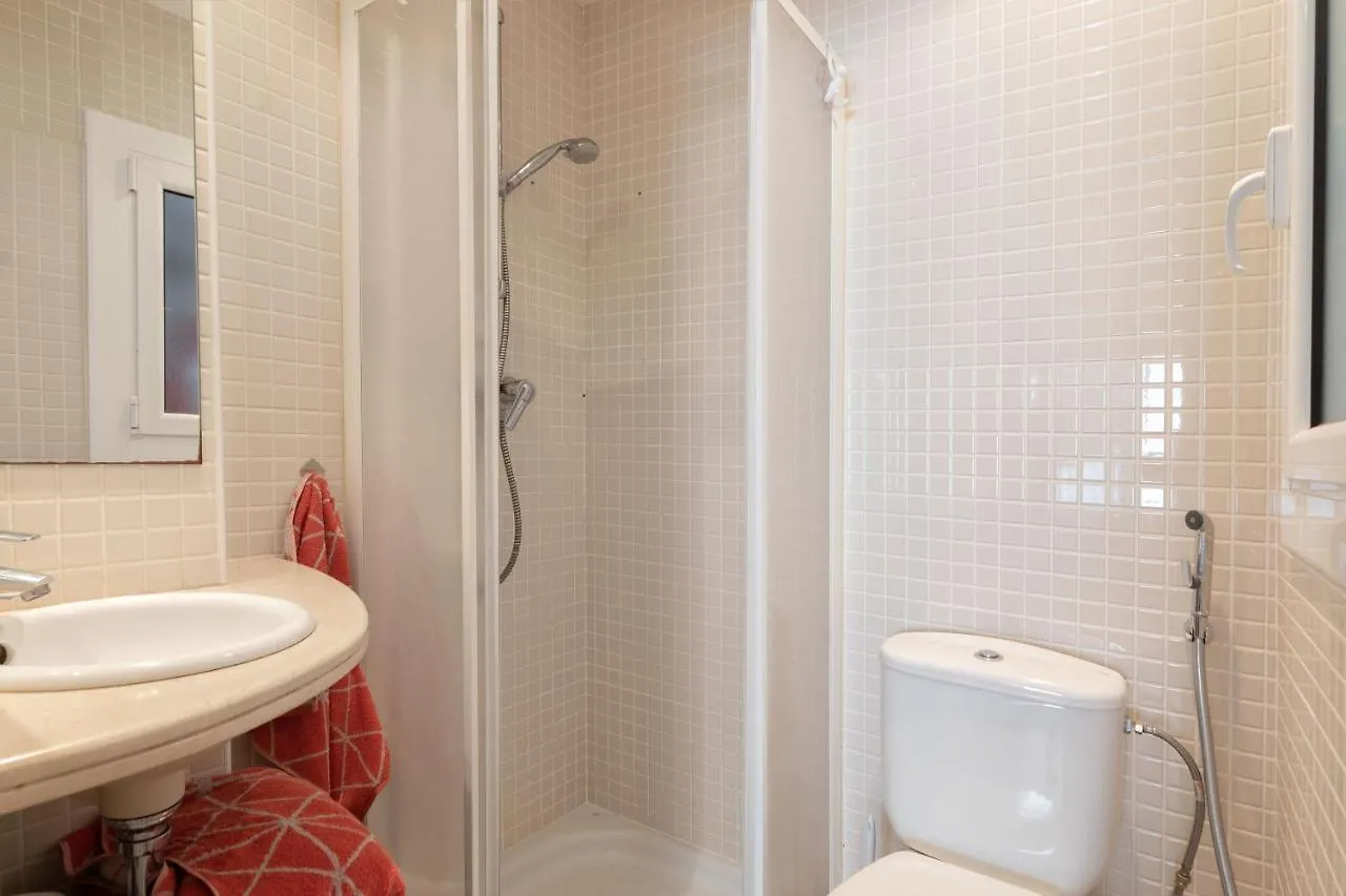 公寓 Hauzify I Apartament Subirats 桑特费柳德吉克索尔斯